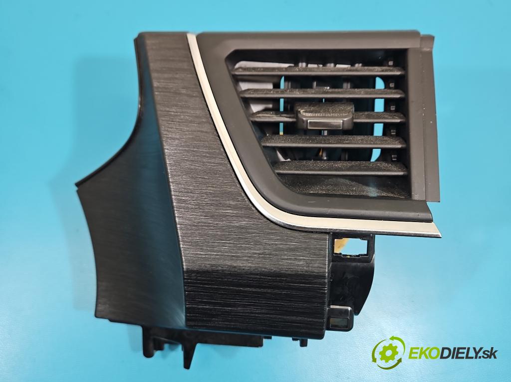 Renault Trafic III 2014 - 2.0 dci 150 HP manual 110 kW 1997 cm3 5- Mřížka: kúrenia stredová 682124433R (Mriežka kúrenia (fukár))