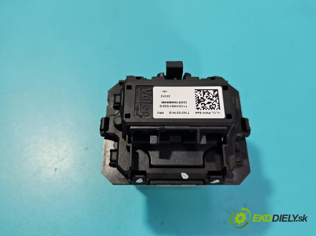 Renault Trafic III 2014 - 2.0 dci 150 HP manual 110 kW 1997 cm3 5- rezistor T1031331M-D