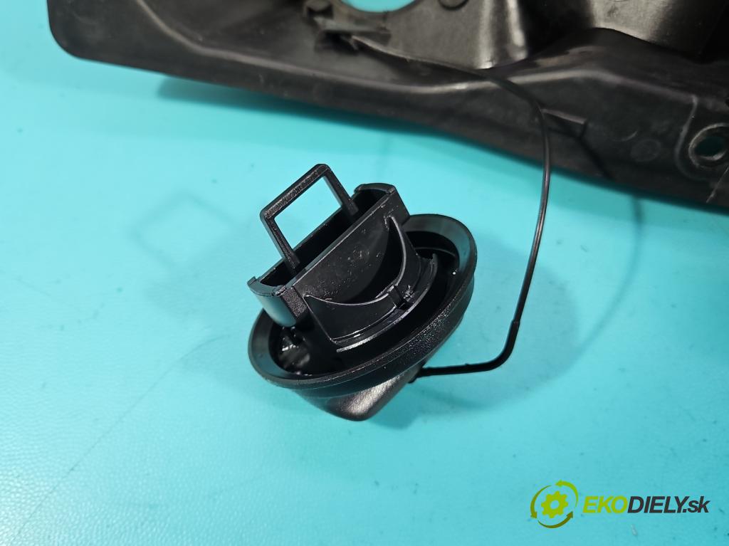 Renault Trafic III 2014 - 2.0 dci 150 hp manual 110 kW 1997 cm3 5- Klapka nalévání paliva  (Klika dveří ostatní)