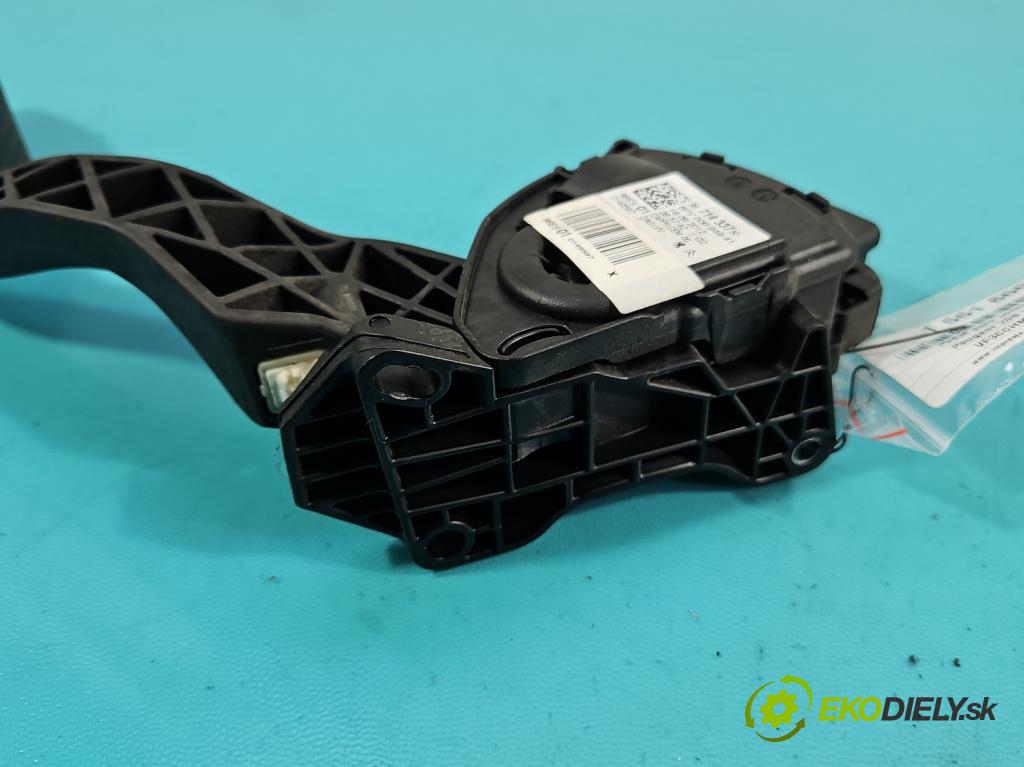 Peugeot 208 I 2012-2019 1.2 12V 82 HP manual 60 kW 1199 cm3 5- pedal plyn potenciometr: 9671433780