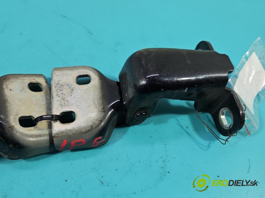 Renault Trafic III 2014 - 2.0 dci 150 hp manual 110 kW 1997 cm3 5- Závěs: dveře přední levý 804005400R