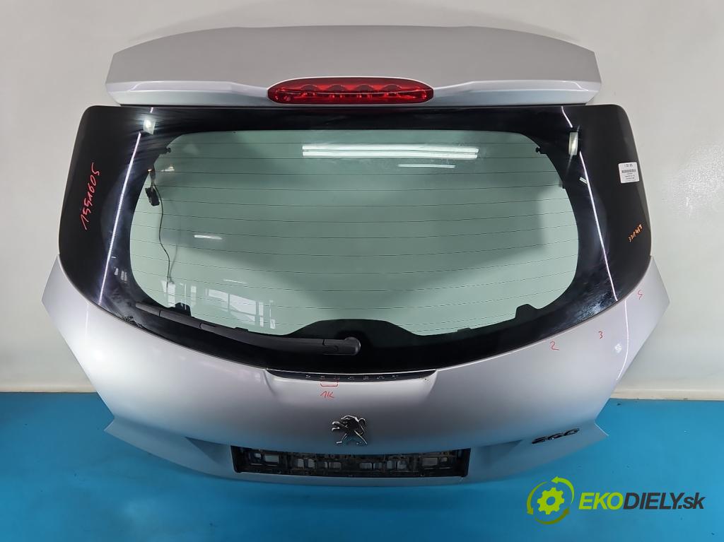 Peugeot 208 I 2012-2019 1.2 12V 82 hp manual 60 kW 1199 cm3 5- zadní kufrové dveře  (Zadní kapota (kufr))
