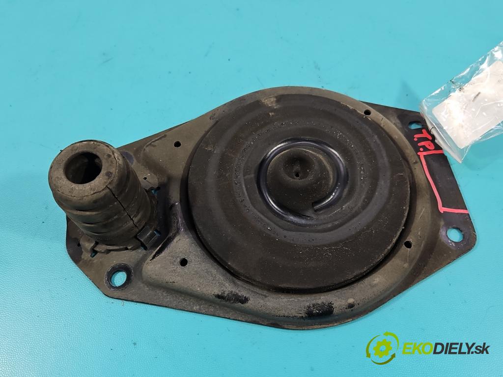 Renault Trafic III 2014 - 2.0 dci 150 hp manual 110 kW 1997 cm3 5- Základ: ostatní: 550502458R