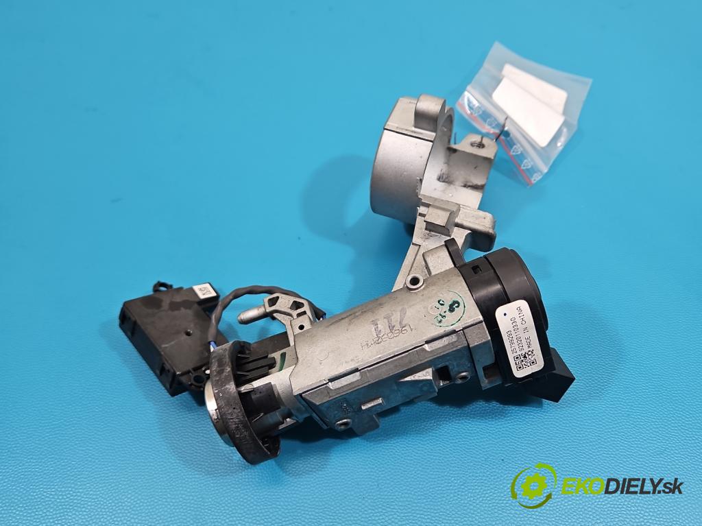 Opel Astra IV 2009-2015 1.6 16V 116 HP manual 85 kW 1598 cm3 5- Spínačka 13502301 (Spínacia skrinka)