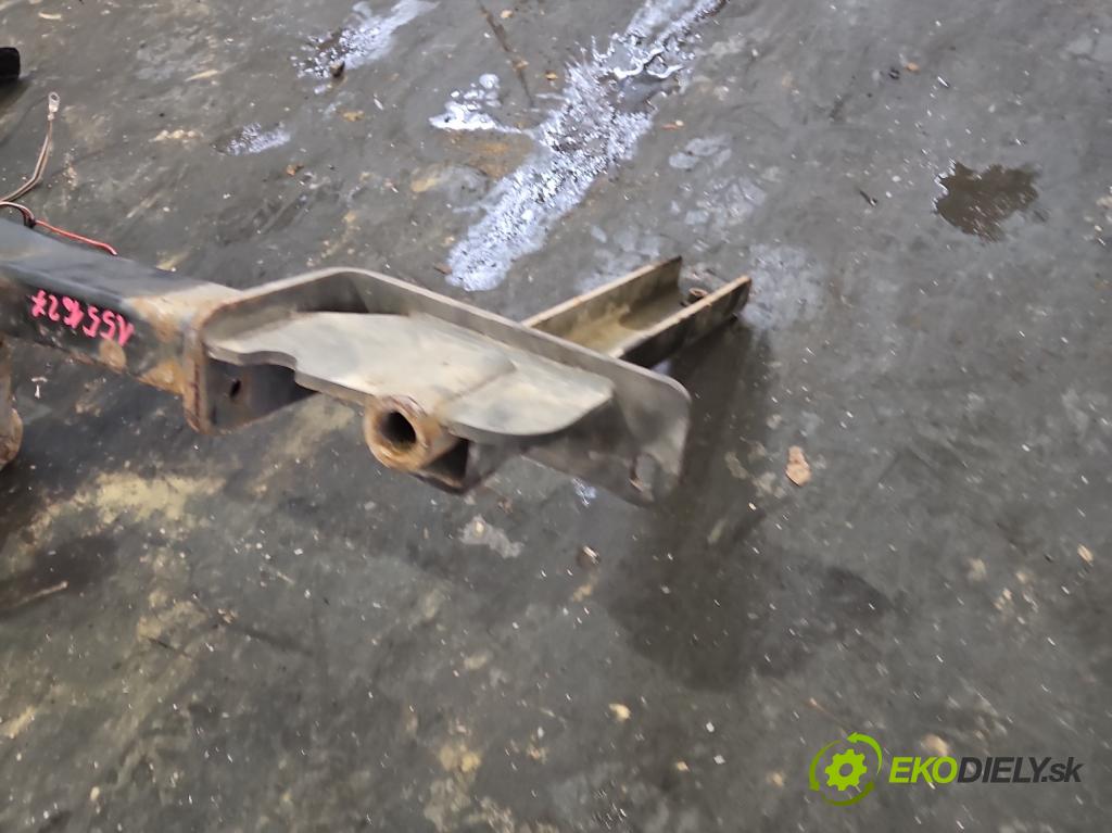 Opel Astra IV 2009-2015 1.6 16V 116 HP manual 85 kW 1598 cm3 5- Hák: vlečení:  (Ťažné zariadenie)