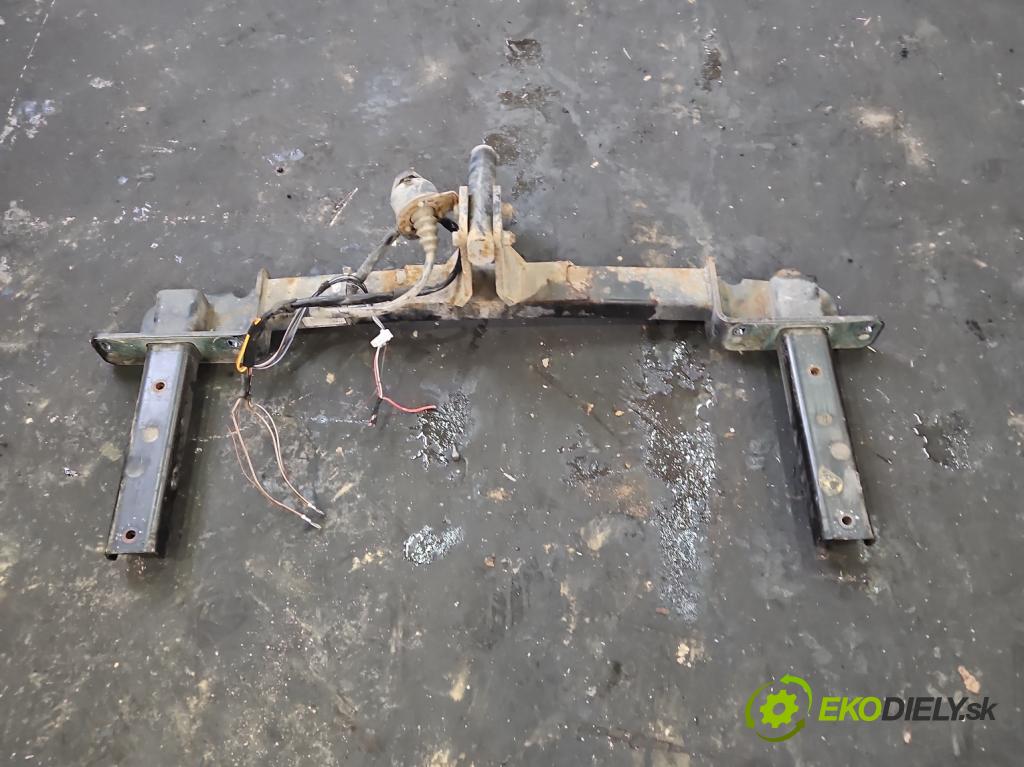 Opel Astra IV 2009-2015 1.6 16V 116 HP manual 85 kW 1598 cm3 5- Hák: vlečení:  (Ťažné zariadenie)