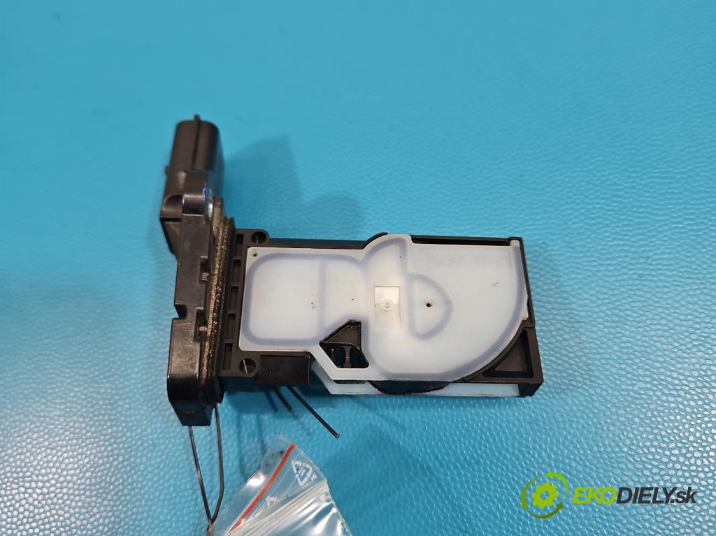 Renault Trafic III 2014 - 2.0 dci 150 hp manual 110 kW 1997 cm3 5- váha vzduchu 8201680522 (Snímač hmotnosti vzduchu)