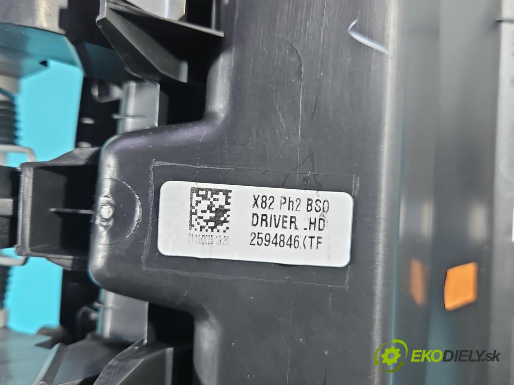 Renault Trafic III 2014 - 2.0 dci 150 hp manual 110 kW 1997 cm3 5- kastlík 2594855X