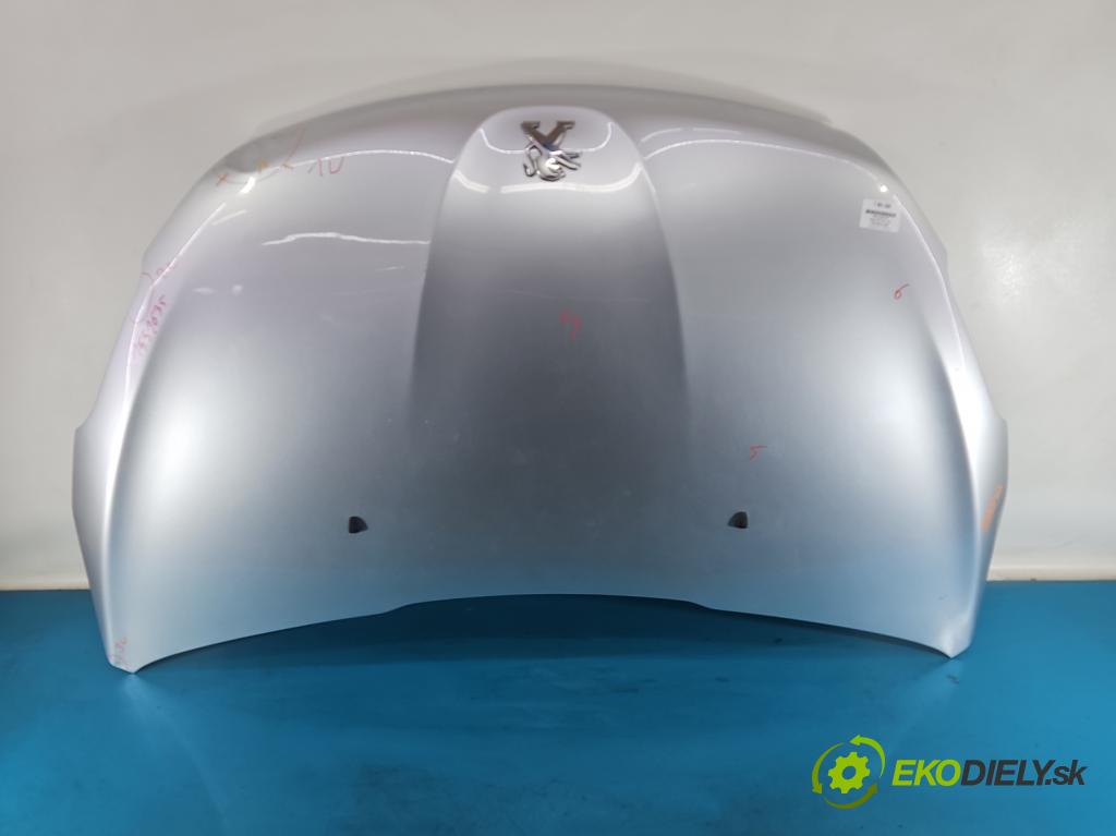 Peugeot 208 I 2012-2019 1.2 12V 82 HP manual 60 kW 1199 cm3 5- kapota predná