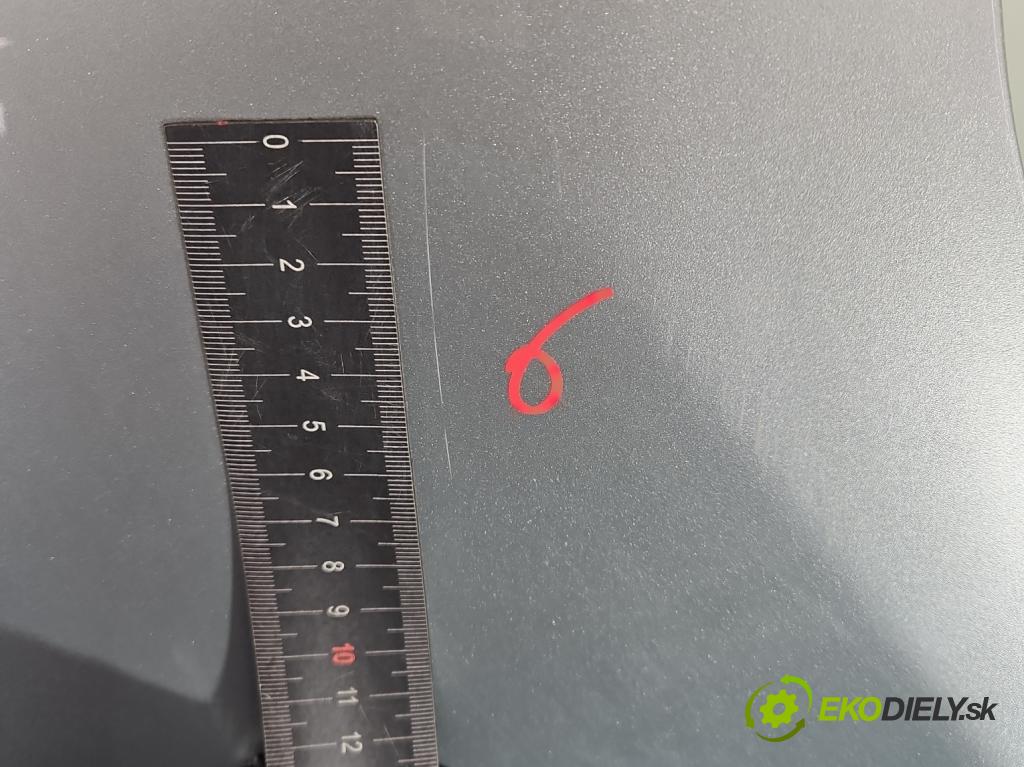 Peugeot 208 I 2012-2019 1.2 12V 82 HP manual 60 kW 1199 cm3 5- kapota predná