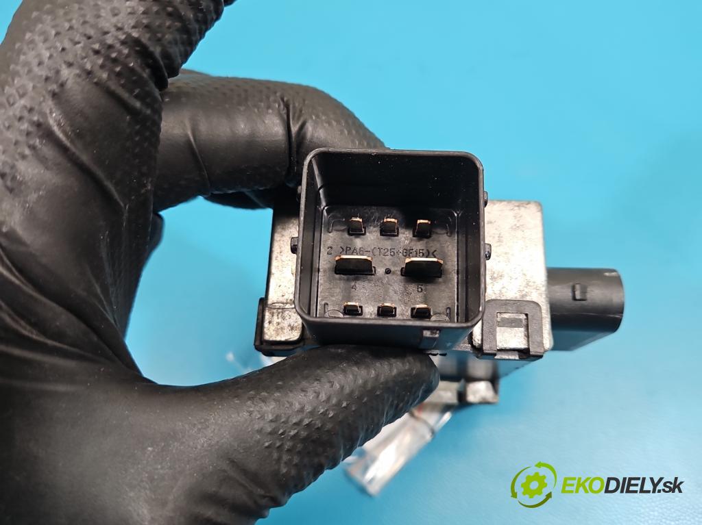 Renault Trafic III 2014 - 2.0 dci 150 hp manual 110 kW 1997 cm3 5- relé ventilátoru: 271203982R