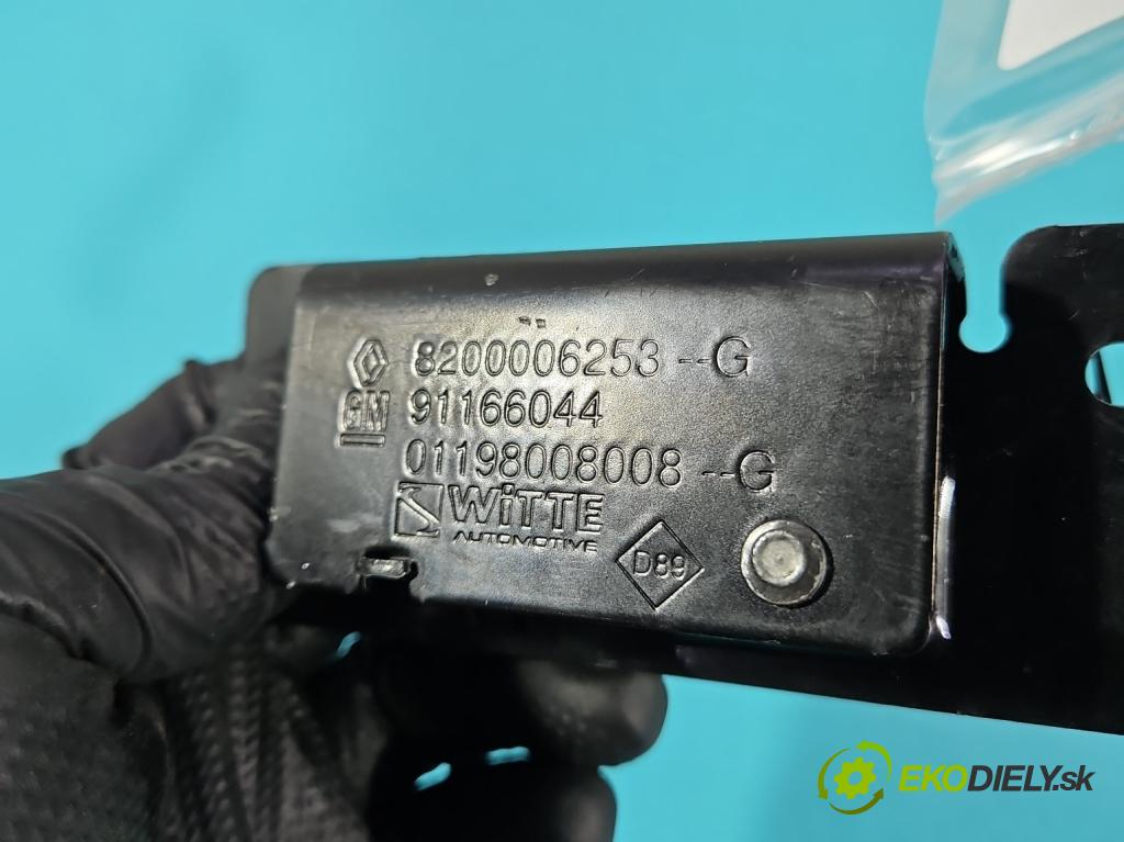 Renault Trafic III 2014 - 2.0 dci 150 hp manual 110 kW 1997 cm3 5- zámek zadní pravý 8200006253-G