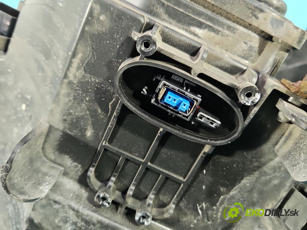 Opel Antara 2006-2015 2.0 cdti 150 HP automatic 110 kW 1991 cm3 5- Reflektor: pravý  (Svetlo predné pravé)