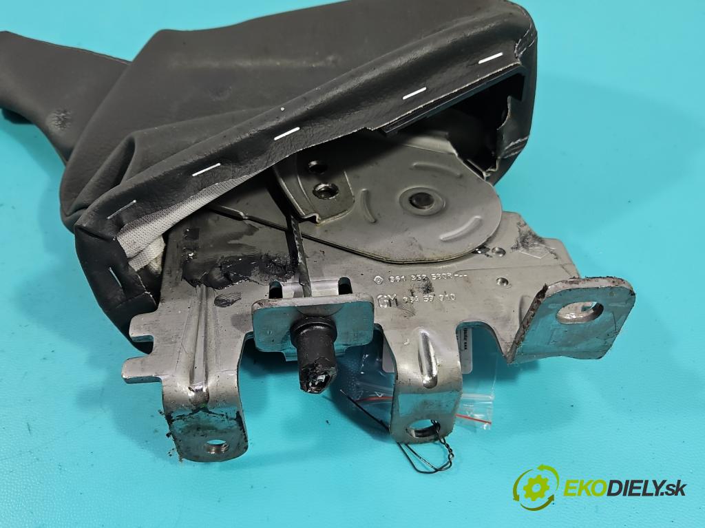 Renault Trafic III 2014 - 2.0 dci 150 HP manual 110 kW 1997 cm3 5- Páka: brzda: ručný 361352580R