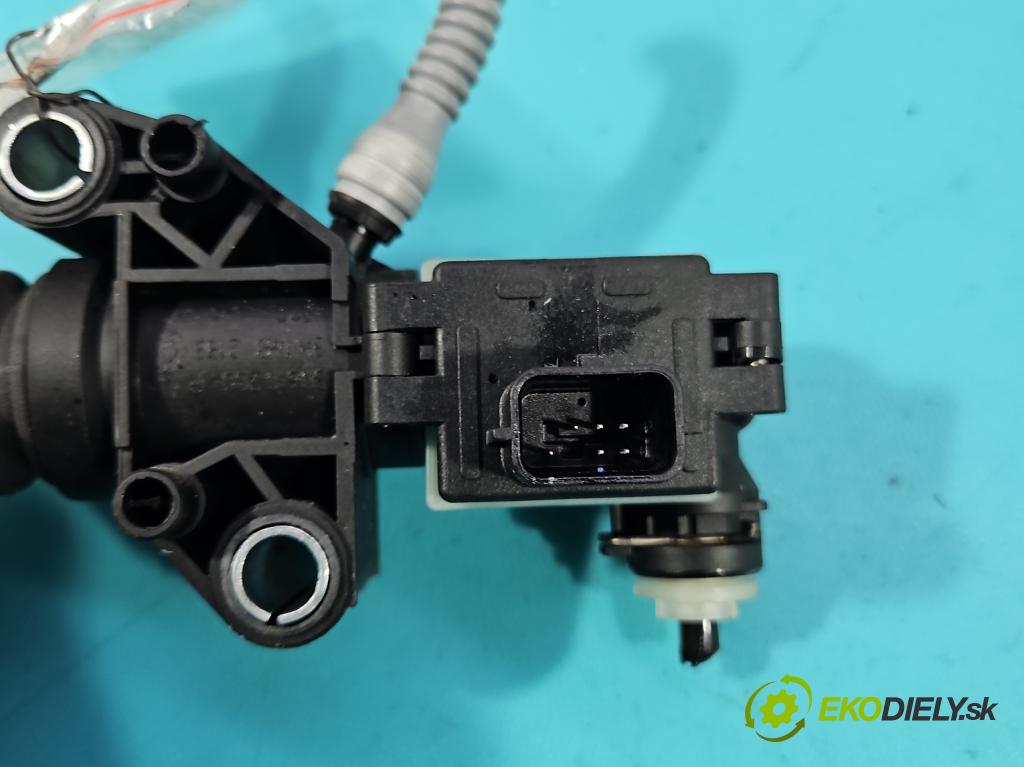 Renault Trafic III 2014 - 2.0 dci 150 hp manual 110 kW 1997 cm3 5- čerpadlo spojková 306102004R