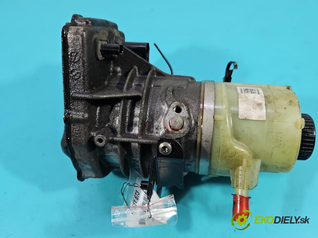 Renault Trafic III 2014 - 2.0 dci 150 hp manual 110 kW 1997 cm3 5- čerpadlo posilovač 491108485R (Servočerpadlo)