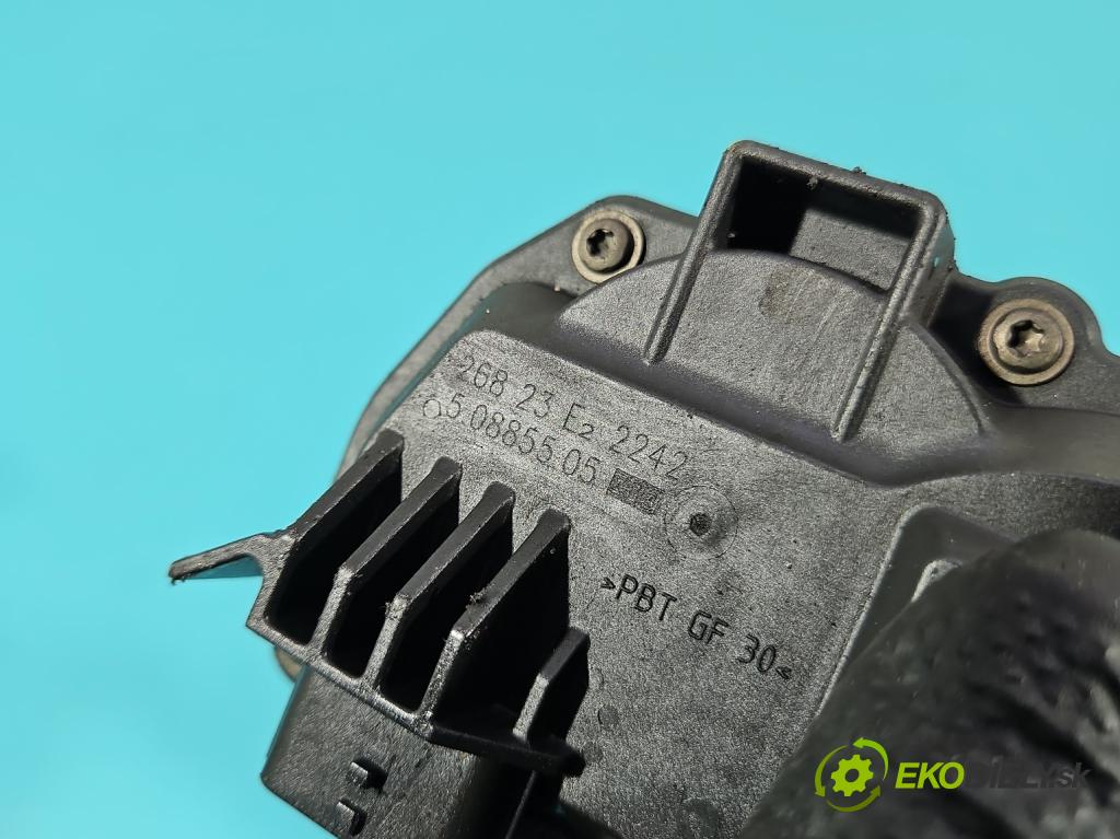 Renault Trafic III 2014 - 2.0 dci 150 HP manual 110 kW 1997 cm3 5- klapka 147B06010R (Škrtiaca klapka)