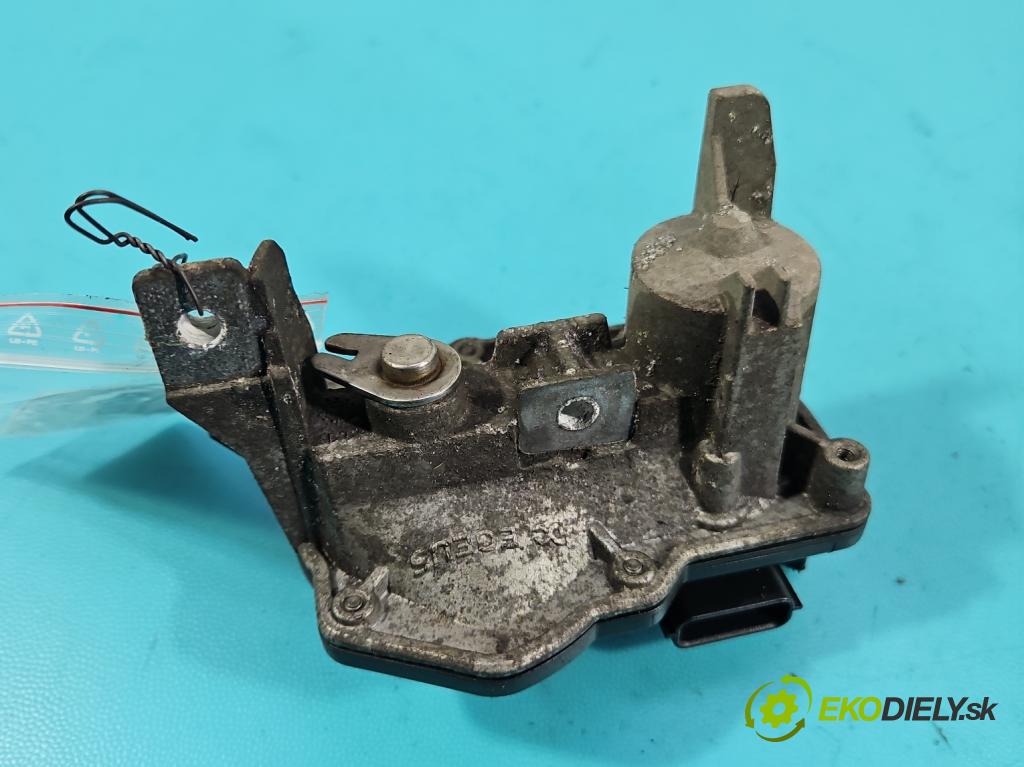 Renault Trafic III 2014 - 2.0 dci 150 HP manual 110 kW 1997 cm3 5- klapka 147B06010R (Škrtiaca klapka)