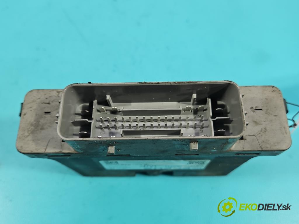 Renault Trafic III 2014 - 2.0 dci 150 hp manual 110 kW 1997 cm3 5- řídící jednotka 237G00535R