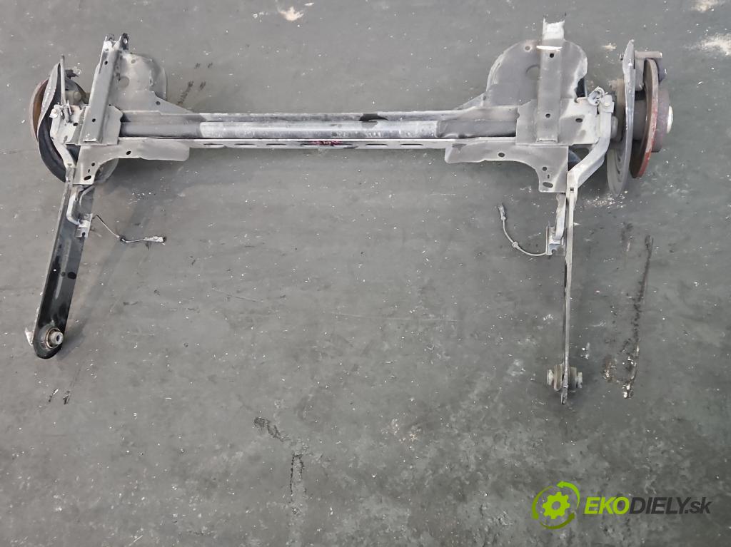 Renault Trafic III 2014 - 2.0 dci 150 HP manual 110 kW 1997 cm3 5- zadna výstuha  (Výstuha zadná)