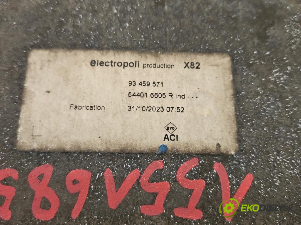 Renault Trafic III 2014 - 2.0 dci 150 HP manual 110 kW 1997 cm3 5- výstuha motora 544016605R