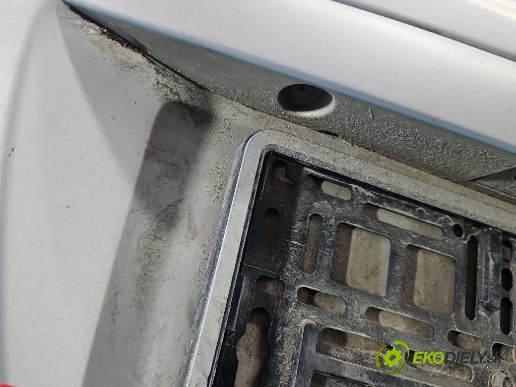 Ford Galaxy Mk1 1995-2006 1.9 tdi 116 hp manual 85 kW 1896 cm3 5- zadní kufrové dveře  (Zadní kapota (kufr))