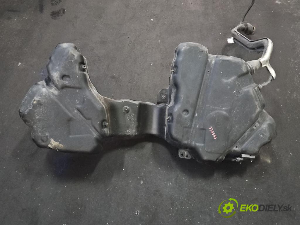 Audi A4 B9 2015-2024 2.0 TFSI 252KM automatic 185 kW 1984 cm3 4- Nádrž: paliva 8W0201021CQ (Palivová nádrž)