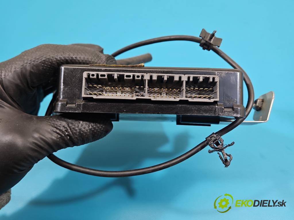 Hyundai Tucson I 2004-2009 2.0 crdi 136 HP manual 100 kW 1991 cm3 5- riadiaca jednotka motora 0281013422