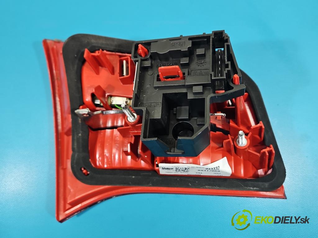 Audi A6 C6 2004-2011 3.0 tdi 232KM automatic 171 kW 2967 cm3 5- světlo zadní pravé 89317069 (Klika dveří ostatní)