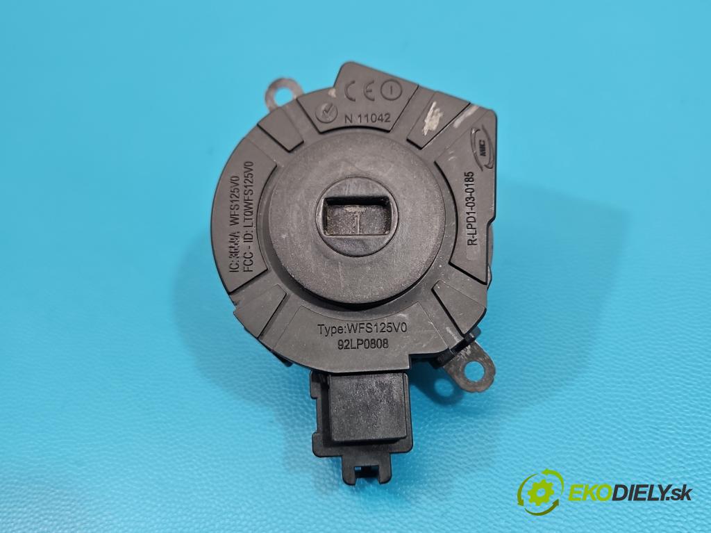 Volvo S40 II 2004-2012 2.0d 136 HP manual 100 kW 1997 cm3 4- Spínačka 31252481 (Spínacia skrinka)