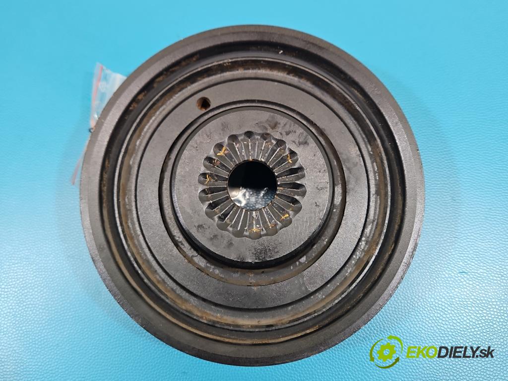 Vw Golf VII 2012-2020 1.4 tsi 122 hp manual 90 kW 1395 cm3 5- kolo pás: hřídel klikový