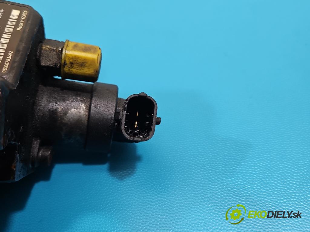 Opel Antara 2006-2015 2.0 cdti 150 HP automatic 110 kW 1991 cm3 5- čerpadlo vstrekovacia 0445010142 (Vstrekovacie čerpadlo)