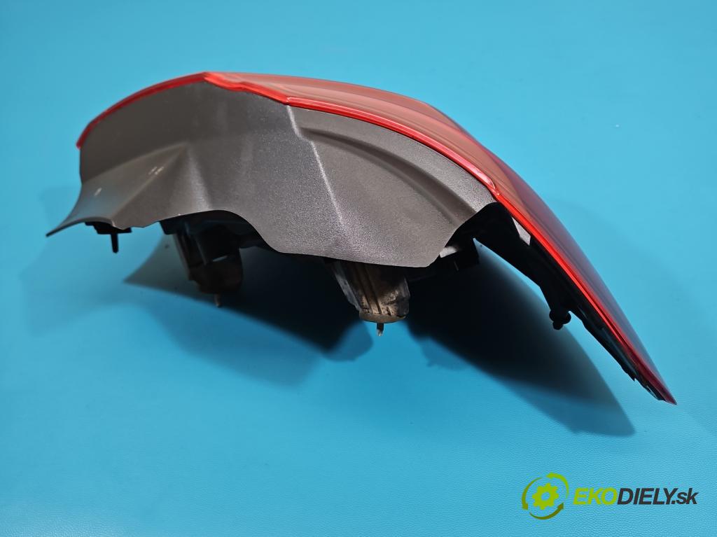 Opel Corsa E 2014-2019 1.4 16V 90 HP manual 66 kW 1398 cm3 5- svetlo / reflektor zadné ľavé 39012621 (Kľučka dverí ostatné)