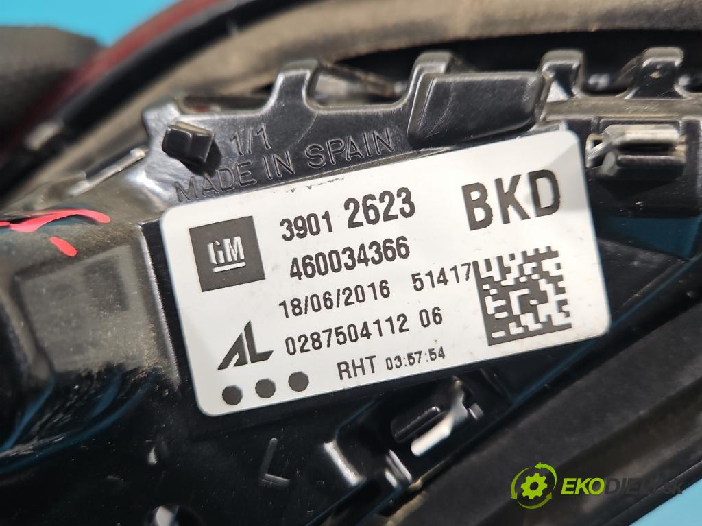 Opel Corsa E 2014-2019 1.4 16V 90 HP manual 66 kW 1398 cm3 5- svetlo / reflektor zadné ľavé 39012623 (Kľučka dverí ostatné)