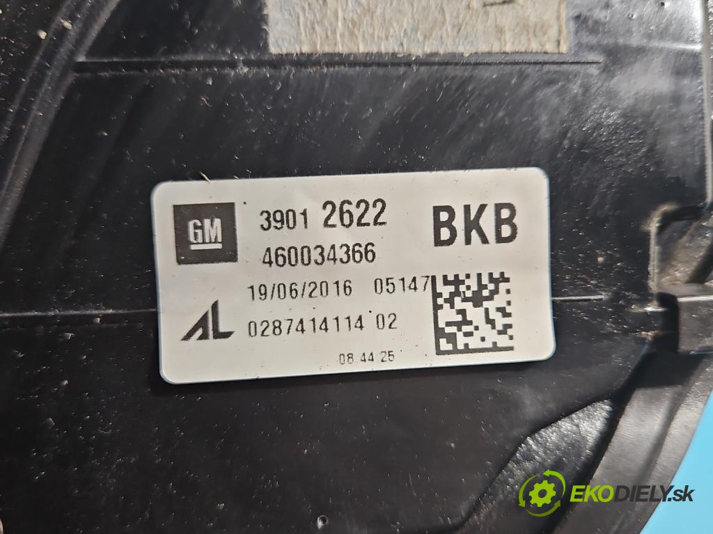 Opel Corsa E 2014-2019 1.4 16V 90 HP manual 66 kW 1398 cm3 5- svetlo / reflektor zadné pravé 39012622 (Kľučka dverí ostatné)