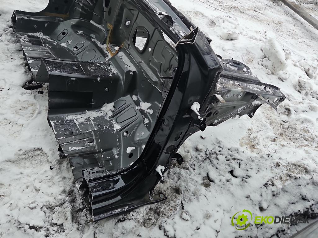 Skoda Superb III 2015-2024 2.0 tdi 150 hp automatic 110 kW 1968 cm3 5- štvrťka pravé