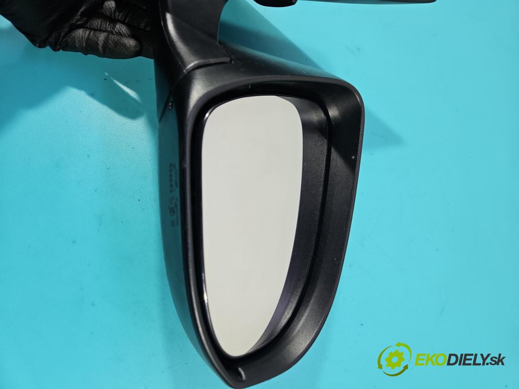 Toyota Auris II 2012-2018 1.8 hybrid 99 hp automatic 73 kW 1798 cm3 5- zpětné zrcátko pravé  (Klika dveří ostatní)