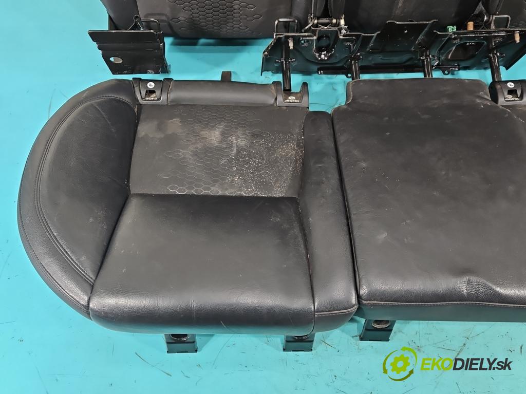 Land rover Discovery Sport 2014-2019 L550 2.0d 150 hp automatic 110 kW 1999 cm3 5- Pohovka: zadní  (Sedadlo)