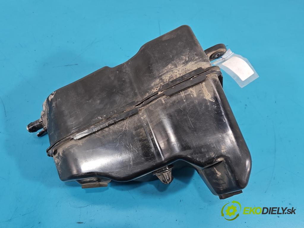 Bmw 5 G30 2017-2024 2.0d 190 HP automatic 140 kW 1995 cm3 4- Nádrž: AdBlue: 7381415