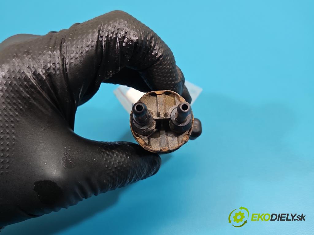 Bmw 5 G30 2017-2024 2.0d 190 hp automatic 140 kW 1995 cm3 4- čerpadlo 7421234