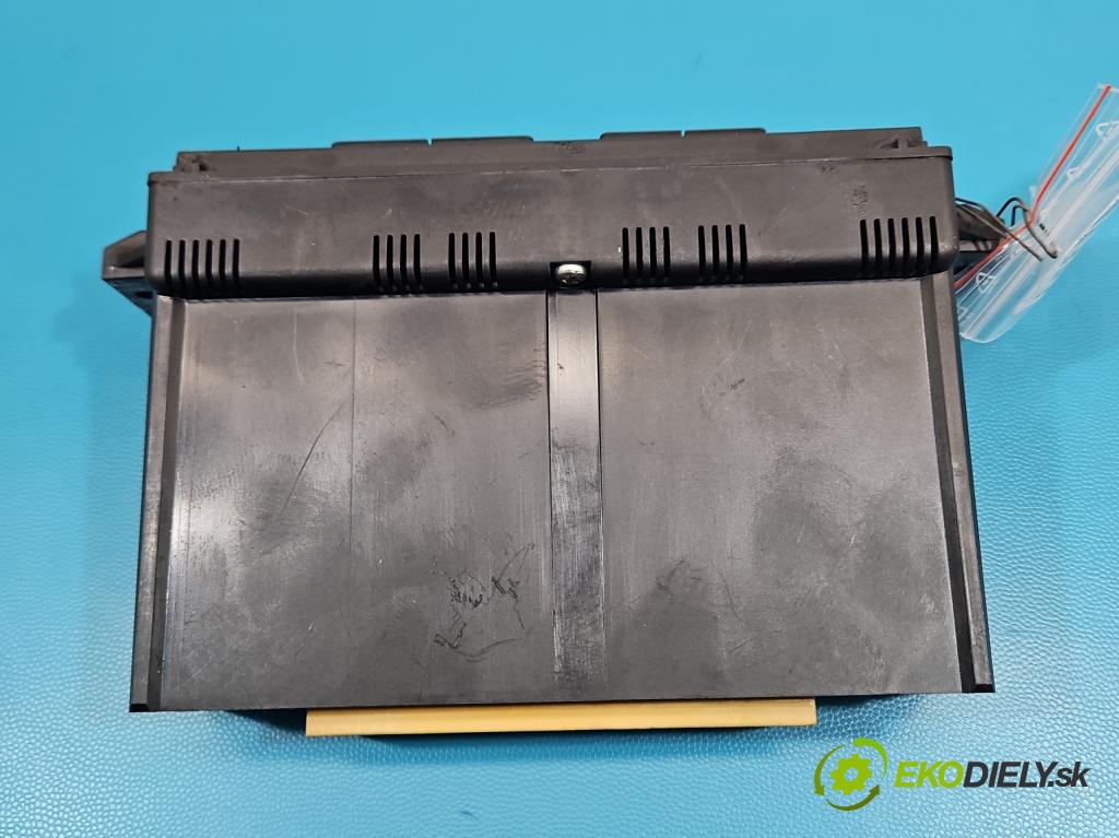 Seat Toledo II 1998-2004 1.9 tdi 110 HP manual 81 kW 1896 cm3 4- panel kúrenia 1M0820043D