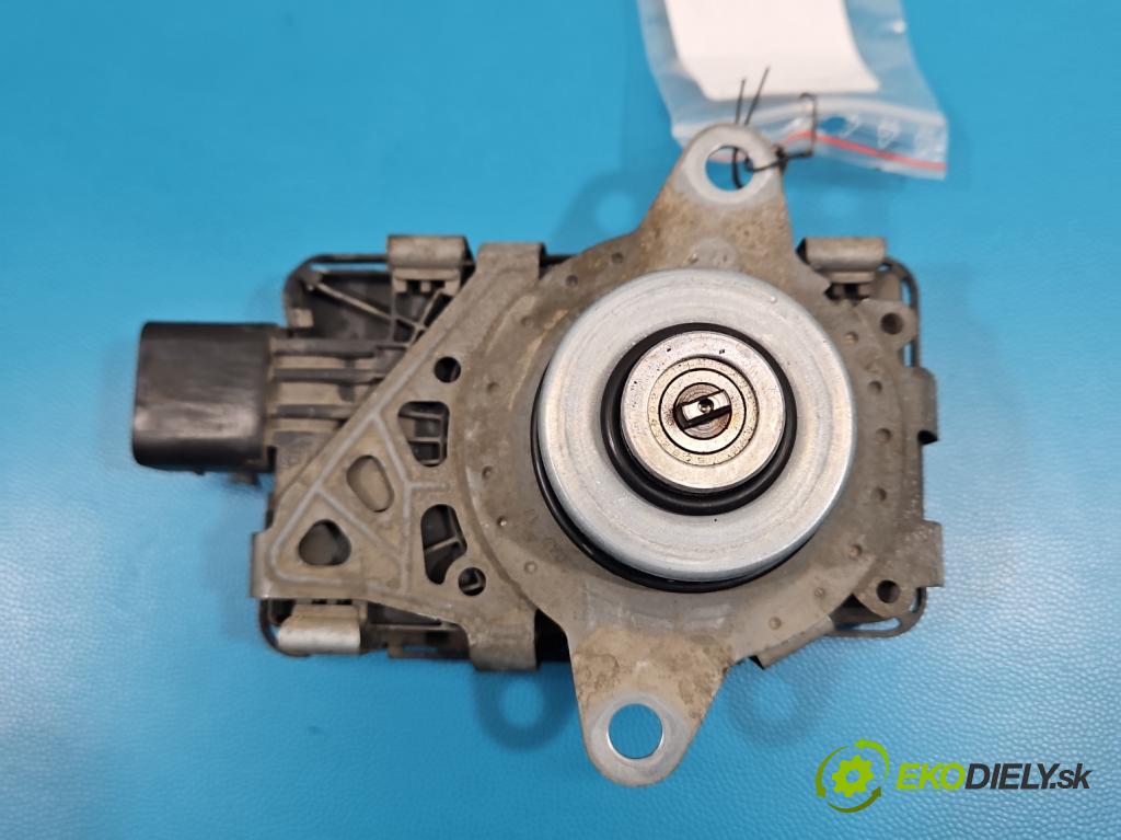 Bmw 5 G30 2017-2024 2.0d 190 HP automatic 140 kW 1995 cm3 4- Ovladač: reduktora 8687376