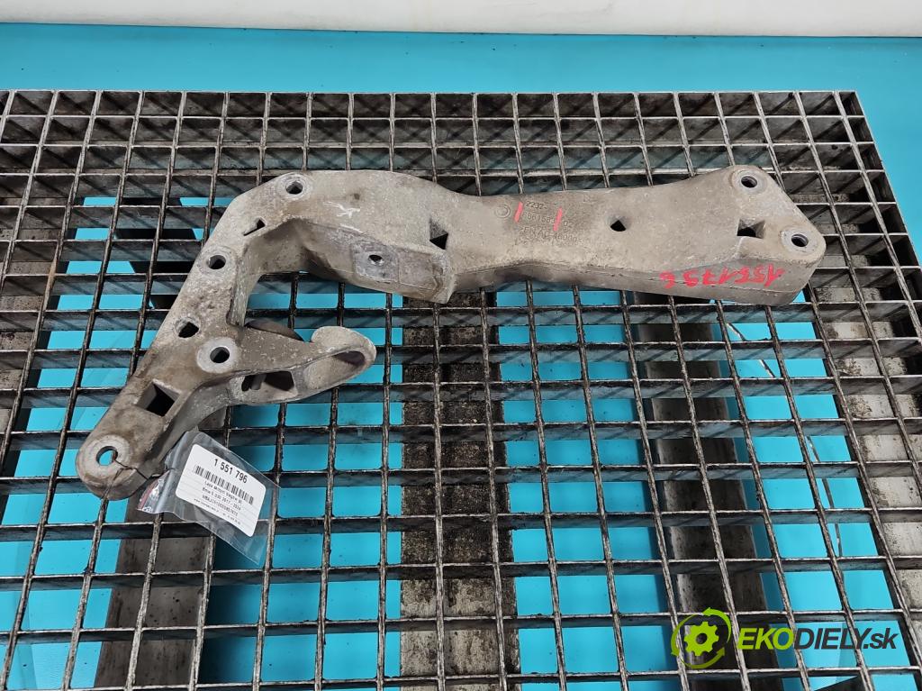 Bmw 5 G30 2017-2024 2.0d 190 hp automatic 140 kW 1995 cm3 4- Tlapka: převodovky stupňová 6861583