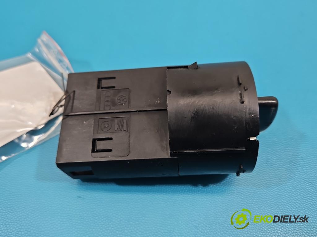 Seat Toledo II 1998-2004 1.9 tdi 110 hp manual 81 kW 1896 cm3 4- Přepínač světel na deska: 1M1941531E