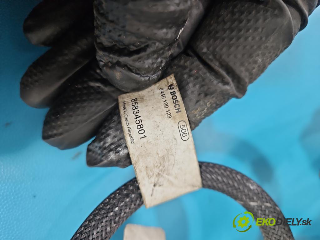 Bmw 5 G30 2017-2024 2.0d 190 hp automatic 140 kW 1995 cm3 4- trubka palivový 8575461