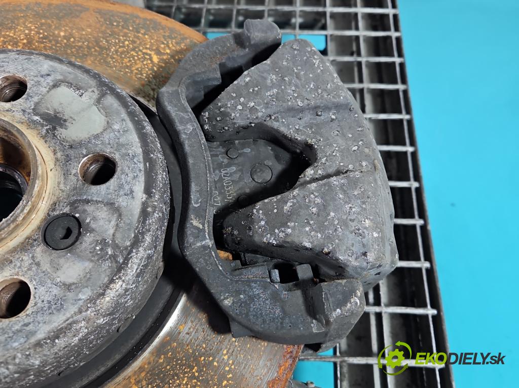 Bmw 5 G30 2017-2024 2.0d 190 HP automatic 140 kW 1995 cm3 4- brzdič predné ľavý  (Kľučka dverí ostatné)