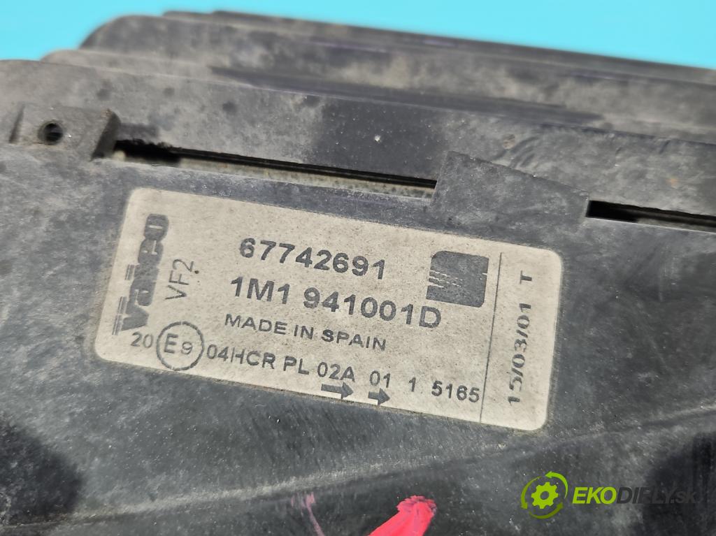 Seat Toledo II 1998-2004 1.9 tdi 110 HP manual 81 kW 1896 cm3 4- Reflektor: ľavý 1M1941001D (Kľučka dverí ostatné)