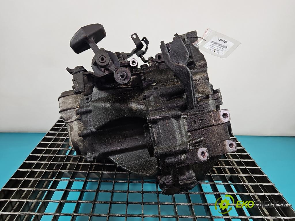 Toyota Avensis II T25 2003-2008 1.8 vvti 129 HP manual 95 kW 1794 cm3 5- prevodovka stupeň,rýchlosť manual 31115-05010