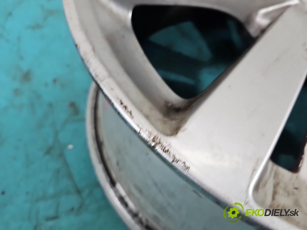 Peugeot 308 II 2013-2021 1.2 12V 110 hp manual 81 kW 1199 cm3 5- Felga hliník 16" komplet