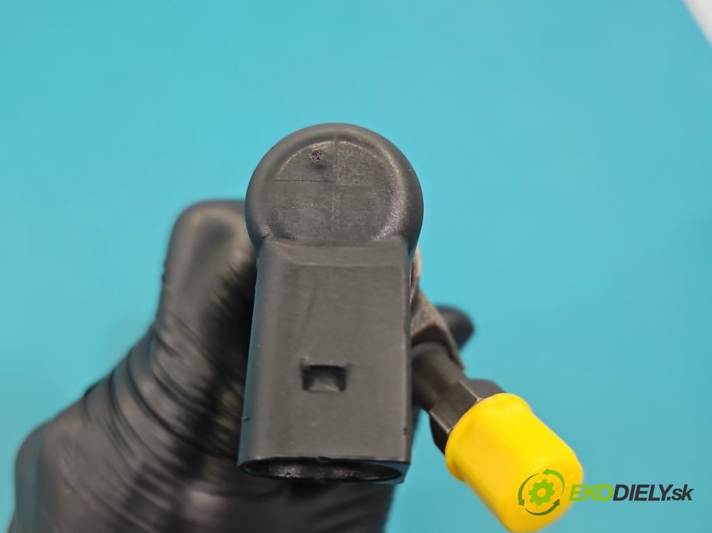 Volvo S40 II 2004-2012 2.0d 136 HP manual 100 kW 1997 cm3 4- vstrek 9647247280 (Vstrekovač paliva)